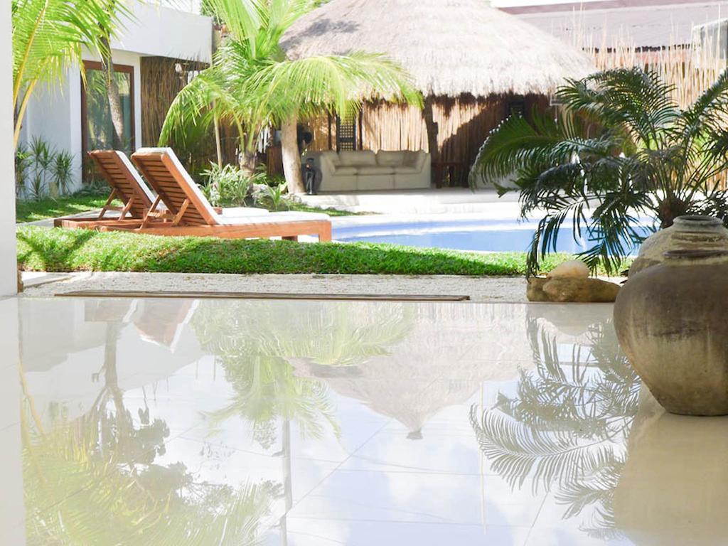 Urban Sands Hotel Iloilo Esterno foto